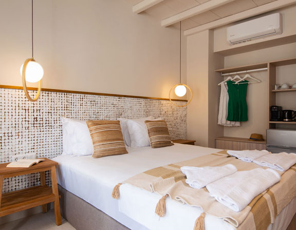 Sunlight superior hospitality στη Σίφνο - Μοντέρνο δίκλινο δωμάτιο